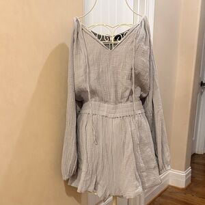 Light Gray/blue Textured Long Sleeve Romper